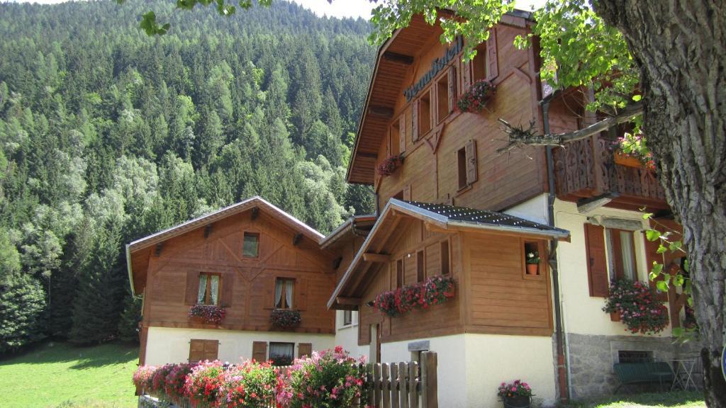 Beausoleil Bed & Breakfast Chamonix Exterior photo